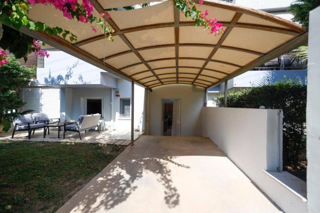 Pame Rentals - Cozy Glyfada Stay With Free Parking Athènes Extérieur photo