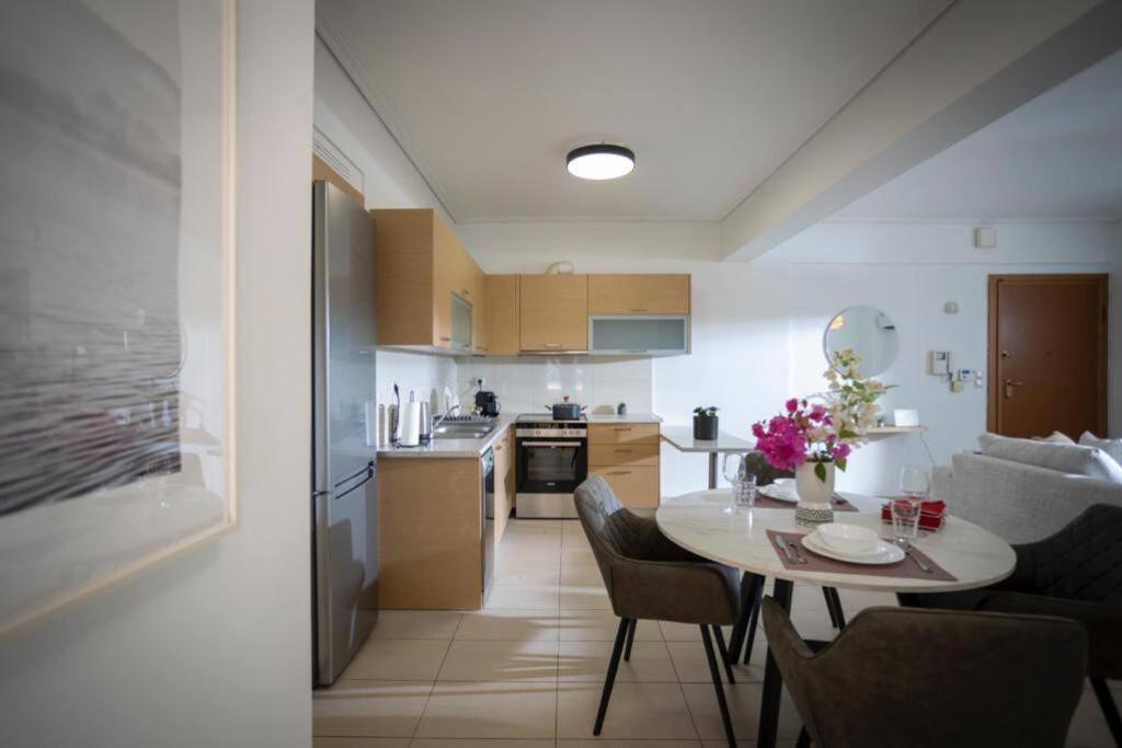 Pame Rentals - Cozy Glyfada Stay With Free Parking Athènes Extérieur photo