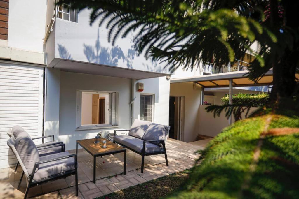 Pame Rentals - Cozy Glyfada Stay With Free Parking Athènes Extérieur photo